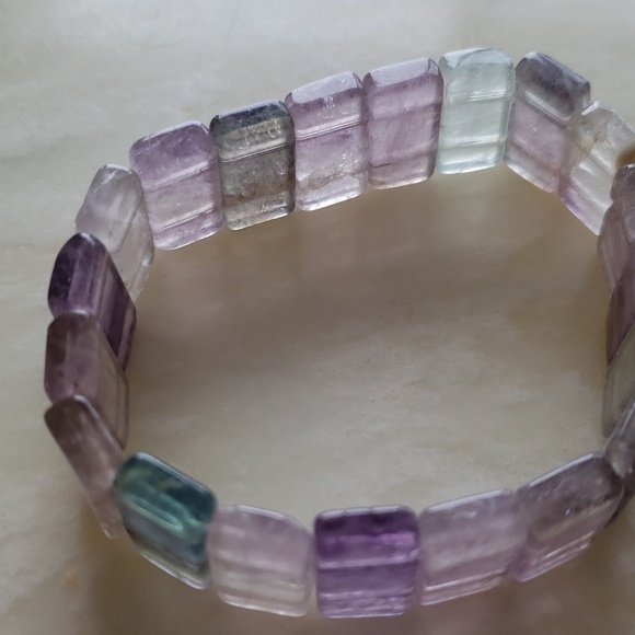 Natural Color Fluoride Quartz Crystal Gemstone Beads Bracelet 16mm*4mm 34g - Picture 2 of 4